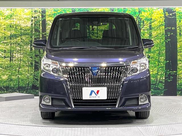 エスクァイア ハイブリッドＸｉ　禁煙車　７人乗り　セーフティセンス　純正ナビ　バックカメラ　両側電動スライド　前席シートヒーター　車線逸脱警報　オートハイビーム　ＬＥＤライト　デュアルオートエアコン　ドラレコ　スマートキー　ＥＴＣ（14枚目）