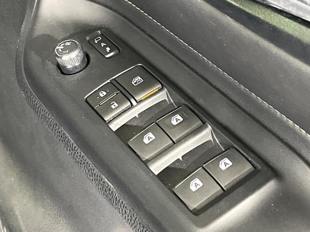 エスクァイア ハイブリッドＸｉ　禁煙車　７人乗り　セーフティセンス　純正ナビ　バックカメラ　両側電動スライド　前席シートヒーター　車線逸脱警報　オートハイビーム　ＬＥＤライト　デュアルオートエアコン　ドラレコ　スマートキー　ＥＴＣ（50枚目）