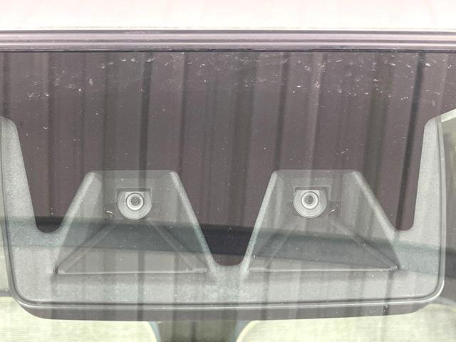 ムーヴキャンバス ストライプスＧ　禁煙車　衝突軽減装置　純正９型ディスプレイオーディオ　パノラマモニター　両側電動スライド　シートヒーター　ＥＴＣ　ドラレコ　ＬＥＤヘッド＆フォグ　オートエアコン　スマートキー　電動パーキングブレーキ（3枚目）