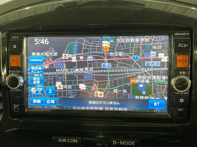 ジューク 15RX タイプV 禁煙車 純正ナビ バックカメラ ドラレコ ETC スマートキー オートエアコン オートライト アイドリングストップ プライバシーガラス Bluetooth 電動格納ミラー 革巻きステアリング(3枚目)