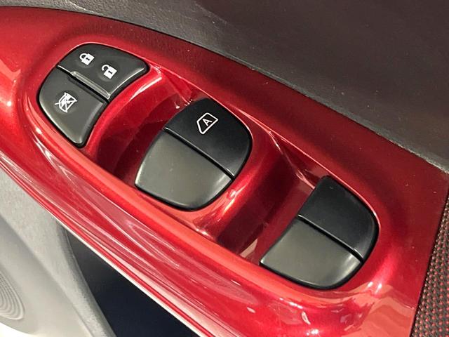 ジューク 15RX タイプV 禁煙車 純正ナビ バックカメラ ドラレコ ETC スマートキー オートエアコン オートライト アイドリングストップ プライバシーガラス Bluetooth 電動格納ミラー 革巻きステアリング(35枚目)