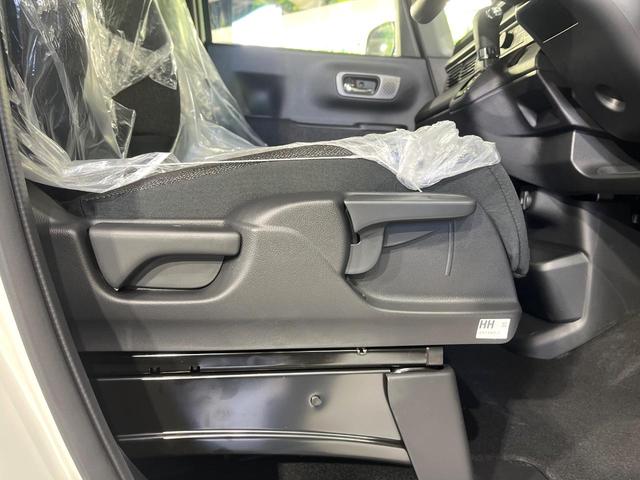 Ｎ－ＢＯＸカスタム ベースグレード　届出済未使用車　ホンダセンシング　電動スライドドア　レーンアシスト　前席シートヒーター　オートエアコン　ＬＥＤライト　オートライト　電動パーキングブレーキ　スマートキー（29枚目）