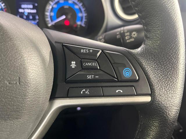 ｅＫクロス Ｔ　ターボ　禁煙車　マイパイロット　衝突軽減　純正９型ナビ　全周囲カメラ　デジタルインナーミラー　前席シートヒーター　オートエアコン　ＬＥＤライト　オートライト　電動パーキングブレーキ　　レーダークルーズ（3枚目）