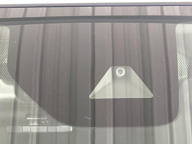 ｅＫクロス Ｔ　ターボ　禁煙車　マイパイロット　衝突軽減　純正９型ナビ　全周囲カメラ　デジタルインナーミラー　前席シートヒーター　オートエアコン　ＬＥＤライト　オートライト　電動パーキングブレーキ　　レーダークルーズ（21枚目）