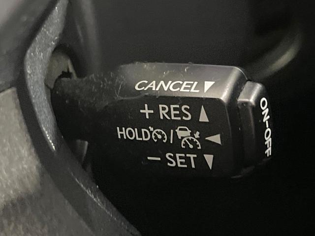 ランドクルーザープラド ＴＸ　後期型　７人乗り　４ＷＤ　禁煙車　セーフティセンス　メモリーナビ　バックカメラ　コーナーセンサー　ＬＥＤライト　オートハイビーム　レーダークルーズコントロール　ブラックルーフレール（27枚目）