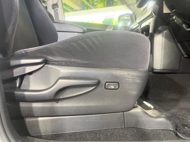 ランドクルーザープラド ＴＸ　後期型　７人乗り　４ＷＤ　禁煙車　セーフティセンス　メモリーナビ　バックカメラ　コーナーセンサー　ＬＥＤライト　オートハイビーム　レーダークルーズコントロール　ブラックルーフレール（43枚目）