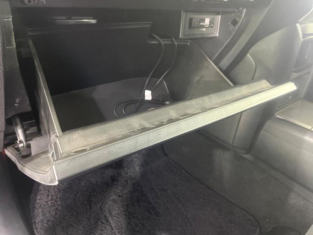 ランドクルーザープラド ＴＸ　後期型　７人乗り　４ＷＤ　禁煙車　セーフティセンス　メモリーナビ　バックカメラ　コーナーセンサー　ＬＥＤライト　オートハイビーム　レーダークルーズコントロール　ブラックルーフレール（44枚目）