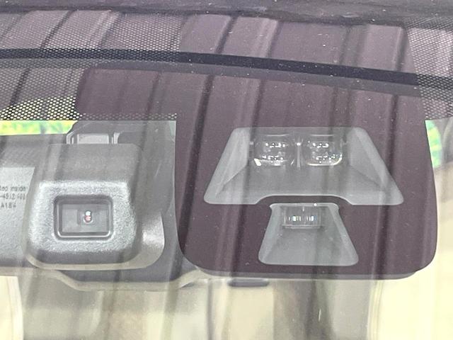 デイズ ハイウェイスター　Ｇターボ　禁煙車　衝突被害軽減装置　メモリーナビ　全周囲カメラ　オートエアコン　ＨＩＤライト　ハイビームアシスト　クルーズコントロール　ハーフレザーシート　スマートキー　ドラレコ　アイドリングストップ（3枚目）