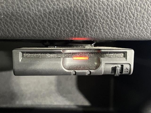 デイズ ハイウェイスター　Ｇターボ　禁煙車　衝突被害軽減装置　メモリーナビ　全周囲カメラ　オートエアコン　ＨＩＤライト　ハイビームアシスト　クルーズコントロール　ハーフレザーシート　スマートキー　ドラレコ　アイドリングストップ（7枚目）