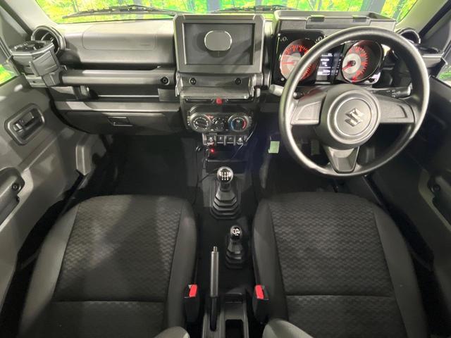 ジムニー ＸＧ　４ＷＤ　禁煙車　ＭＴ車　ターボ　セーフティサポート　デジタルインナーミラー　オートライト　ＬＥＤライト　車線逸脱警報　ダウンヒルアシストコントロール　アイドリングストップ　キーレス（2枚目）