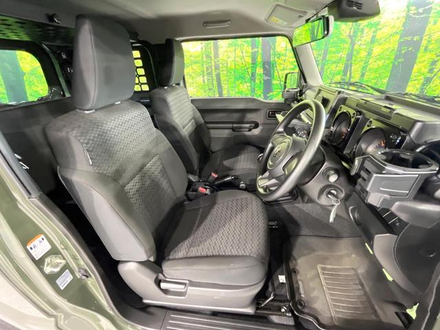 ジムニー ＸＧ　４ＷＤ　禁煙車　ＭＴ車　ターボ　セーフティサポート　デジタルインナーミラー　オートライト　ＬＥＤライト　車線逸脱警報　ダウンヒルアシストコントロール　アイドリングストップ　キーレス（8枚目）