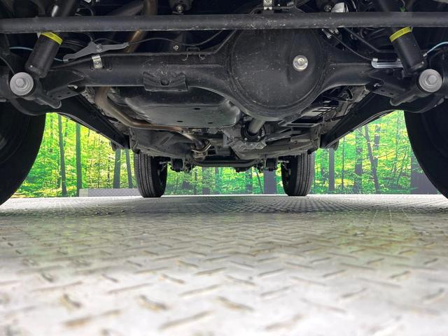 ジムニー ＸＧ　４ＷＤ　禁煙車　ＭＴ車　ターボ　セーフティサポート　デジタルインナーミラー　オートライト　ＬＥＤライト　車線逸脱警報　ダウンヒルアシストコントロール　アイドリングストップ　キーレス（19枚目）