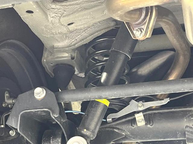 ジムニー ＸＧ　４ＷＤ　禁煙車　ＭＴ車　ターボ　セーフティサポート　デジタルインナーミラー　オートライト　ＬＥＤライト　車線逸脱警報　ダウンヒルアシストコントロール　アイドリングストップ　キーレス（20枚目）