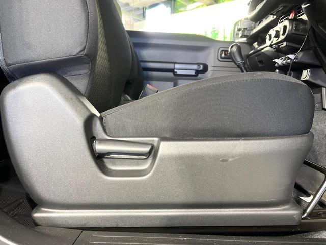 ジムニー ＸＧ　４ＷＤ　禁煙車　ＭＴ車　ターボ　セーフティサポート　デジタルインナーミラー　オートライト　ＬＥＤライト　車線逸脱警報　ダウンヒルアシストコントロール　アイドリングストップ　キーレス（40枚目）