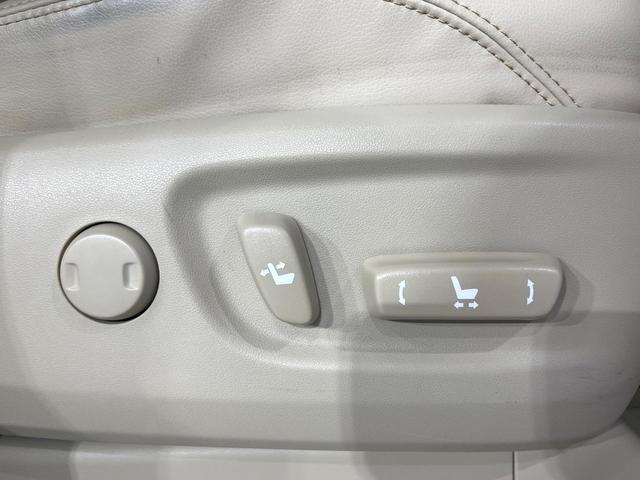 ランドクルーザープラド ＴＸ　Ｌパッケージ　禁煙車　７人乗　後期型　サンルーフ　ＢＩＧ－Ｘ９型ナビ　バックカメラ　シートエアコン　ルーフレール　前席パワーシート　ＥＴＣ　レーダークルーズコントロール　ＬＥＤライト　オートハイビーム　ベージュ革（24枚目）