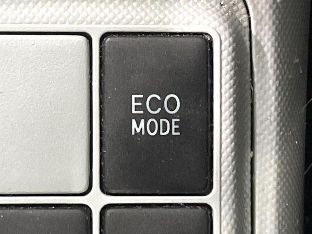 アクア Ｓ　禁煙車　純正ナビ　Ｂｌｕｅｔｏｏｔｈ再生　オートエアコン　ＥＴＣ　キーレスエントリー　純正１５インチアルミホイール　電動格納ミラー　スペアタイヤ　ライトレベライザー（24枚目）