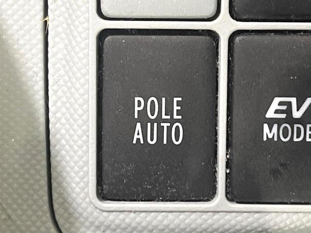 アクア Ｓ　禁煙車　純正ナビ　Ｂｌｕｅｔｏｏｔｈ再生　オートエアコン　ＥＴＣ　キーレスエントリー　純正１５インチアルミホイール　電動格納ミラー　スペアタイヤ　ライトレベライザー（28枚目）