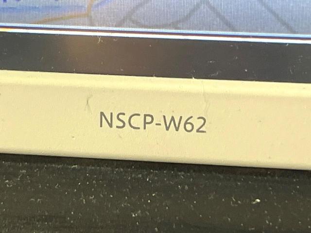 アクア Ｓ　禁煙車　純正ナビ　Ｂｌｕｅｔｏｏｔｈ再生　オートエアコン　ＥＴＣ　キーレスエントリー　純正１５インチアルミホイール　電動格納ミラー　スペアタイヤ　ライトレベライザー（46枚目）