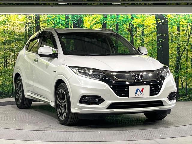ヴェゼル ハイブリッドＺ・ホンダセンシング　禁煙車　後期型　衝突軽減装置　純正ナビ　バックカメラ　前席シートヒーター　パドルシフト　オートエアコン　ＬＥＤライト　オートライト　ＥＴＣ　レーンアシスト　純正１７インチＡＷ　アダプティブクルーズ（16枚目）
