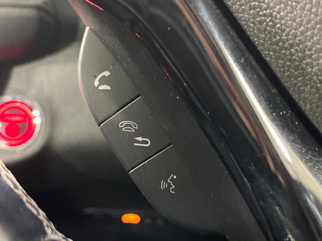 ヴェゼル ハイブリッドＺ・ホンダセンシング　禁煙車　後期型　衝突軽減装置　純正ナビ　バックカメラ　前席シートヒーター　パドルシフト　オートエアコン　ＬＥＤライト　オートライト　ＥＴＣ　レーンアシスト　純正１７インチＡＷ　アダプティブクルーズ（33枚目）