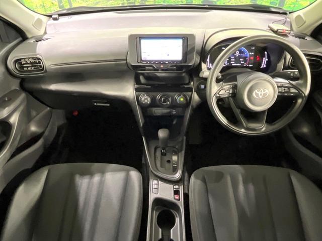 ヤリスクロス X 禁煙車 セーフティセンス メモリーナビ Bluetooth再生 バックカメラ 電動パーキングブレーキ オートハイビーム レーダークルーズコントロール スマートキー ドラレコ ステアリングスイッチ(2枚目)