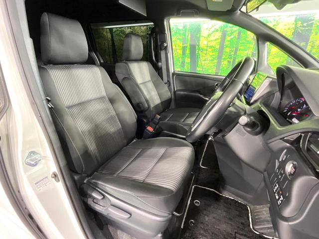 ヴォクシー ＺＳ　煌ＩＩ　禁煙車　後期型　セーフティセンス　ＢＩＧ－Ｘ１１型ナビ　フリップダウンモニター　バックカメラ　両側電動スライド　リアオートエアコン　車線逸脱警報　オートハイビーム　ＬＥＤライト　ＥＴＣ　ドラレコ（8枚目）