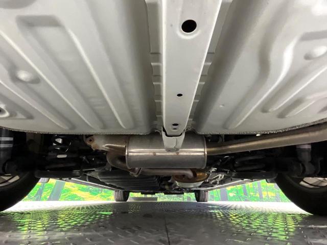 ヴォクシー ＺＳ　煌ＩＩ　禁煙車　後期型　セーフティセンス　ＢＩＧ－Ｘ１１型ナビ　フリップダウンモニター　バックカメラ　両側電動スライド　リアオートエアコン　車線逸脱警報　オートハイビーム　ＬＥＤライト　ＥＴＣ　ドラレコ（19枚目）