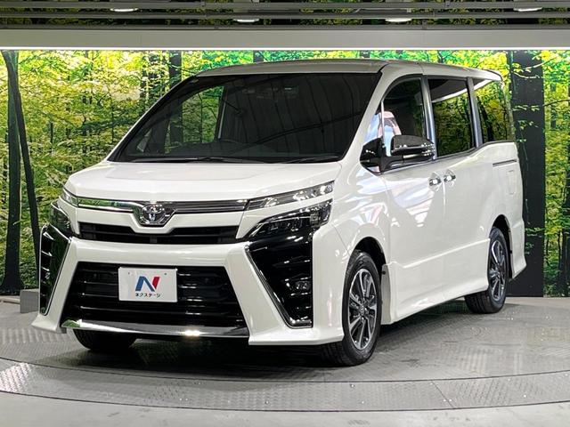 ヴォクシー ＺＳ　煌ＩＩ　禁煙車　後期型　セーフティセンス　ＢＩＧ－Ｘ１１型ナビ　フリップダウンモニター　バックカメラ　両側電動スライド　リアオートエアコン　車線逸脱警報　オートハイビーム　ＬＥＤライト　ＥＴＣ　ドラレコ（42枚目）