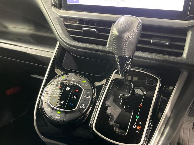 ヴォクシー ＺＳ　煌ＩＩ　禁煙車　後期型　セーフティセンス　ＢＩＧ－Ｘ１１型ナビ　フリップダウンモニター　バックカメラ　両側電動スライド　リアオートエアコン　車線逸脱警報　オートハイビーム　ＬＥＤライト　ＥＴＣ　ドラレコ（54枚目）