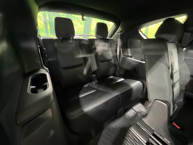 ＣＸ－８ ＸＤプロアクティブ　禁煙車　フリップダウンモニター　衝突軽減装置　マツダコネクト　３６０°ビューモニター　レーダークルーズ　シートヒーター　メモリーシート　ステアリングヒーター　リアオートエアコン　ＥＴＣ　ドラレコ（11枚目）