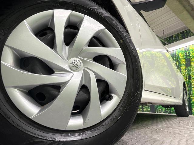 ヤリス X 禁煙車 衝突軽減装置 純正ディスプレイオーディオ バックカメラ クリアランスソナー オートハイビーム スマートキー Bluetooth ステアリングスイッチ バニティミラー(13枚目)