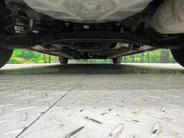 ヤリス X 禁煙車 衝突軽減装置 純正ディスプレイオーディオ バックカメラ クリアランスソナー オートハイビーム スマートキー Bluetooth ステアリングスイッチ バニティミラー(19枚目)