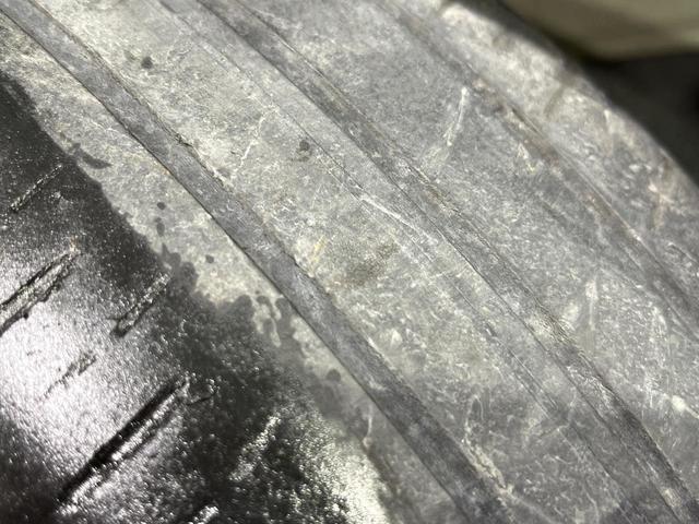 ヤリス X 禁煙車 衝突軽減装置 純正ディスプレイオーディオ バックカメラ クリアランスソナー オートハイビーム スマートキー Bluetooth ステアリングスイッチ バニティミラー(49枚目)