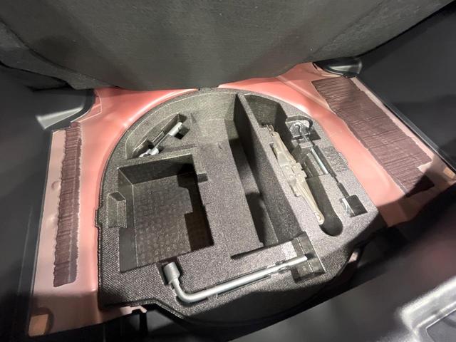 デミオ XDツーリング Lパッケージ 禁煙車 衝突軽減装置 マツダコネクトナビ 360°ビューモニター ブラインドスポットモニター シートヒーター ヘッドアップディスプレイ クルコン ETC LEDヘッド オートライト オートエアコン(60枚目)