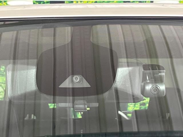 セレナ ハイウェイスターＶ　禁煙車　プロパイロット　衝突軽減装置　純正１０型ナビ　アラウンドビューモニター　ハンズフリー両側電動スライド　ブラインドスポットモニター　デジタルインナーミラー　ＬＥＤヘッド＆フォグ　ＥＴＣ（4枚目）