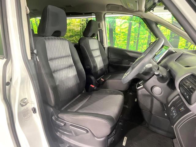 セレナ ハイウェイスターＶ　禁煙車　プロパイロット　衝突軽減装置　純正１０型ナビ　アラウンドビューモニター　ハンズフリー両側電動スライド　ブラインドスポットモニター　デジタルインナーミラー　ＬＥＤヘッド＆フォグ　ＥＴＣ（9枚目）