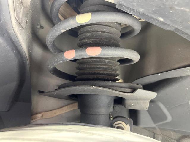 セレナ ハイウェイスターＶ　禁煙車　プロパイロット　衝突軽減装置　純正１０型ナビ　アラウンドビューモニター　ハンズフリー両側電動スライド　ブラインドスポットモニター　デジタルインナーミラー　ＬＥＤヘッド＆フォグ　ＥＴＣ（21枚目）