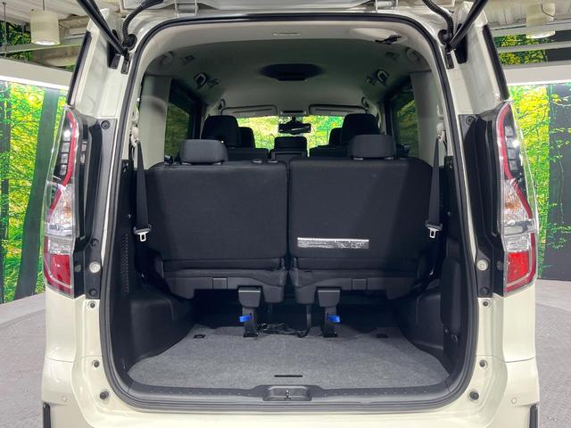 セレナ ハイウェイスターＶ　禁煙車　プロパイロット　衝突軽減装置　純正１０型ナビ　アラウンドビューモニター　ハンズフリー両側電動スライド　ブラインドスポットモニター　デジタルインナーミラー　ＬＥＤヘッド＆フォグ　ＥＴＣ（40枚目）