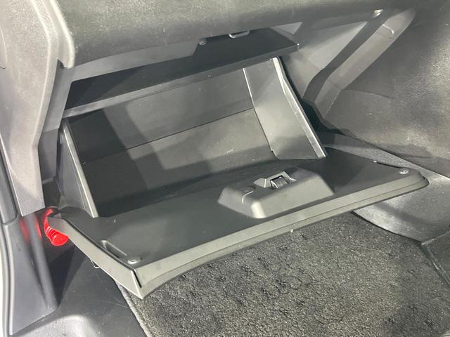 セレナ ハイウェイスターＶ　禁煙車　プロパイロット　衝突軽減装置　純正１０型ナビ　アラウンドビューモニター　ハンズフリー両側電動スライド　ブラインドスポットモニター　デジタルインナーミラー　ＬＥＤヘッド＆フォグ　ＥＴＣ（41枚目）