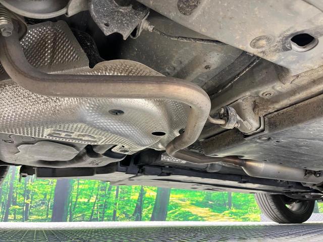 ヤリスクロス ハイブリッドＺ　禁煙車　セーフティセンス　ナビ機能付純正ディスプレイ　全周囲カメラ　ブラインドスポットモニター　前席シートヒーター　パワーシート　ステアリングヒーター　オートハイビーム　ＬＥＤライト　純正１８ＡＷ（58枚目）