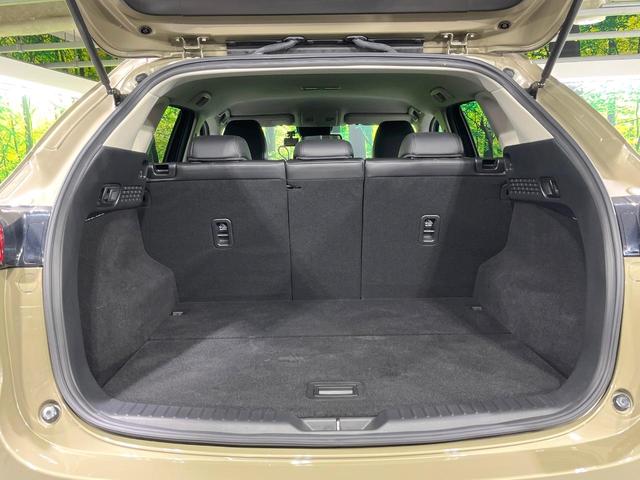 ＣＸ－５ ＸＤ　ブラックトーンエディション　禁煙車　衝突軽減装置　純正１０．２５インチディスプレイ　全周囲カメラ　前席シートヒーター　パワーシート　ステアリングヒーター　パドルシフト　車線逸脱警報　コーナーセンサー　ＬＥＤライト　純正１９ＡＷ（52枚目）