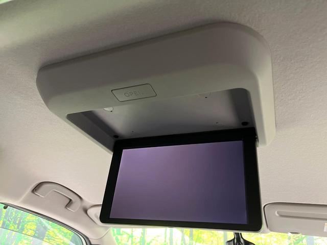 セレナ e-パワー ハイウェイスターV 禁煙車 セーフティパックB プロパイロット 衝突軽減 純正9型ナビ フリップダウンモニター 全周囲カメラ 両側電動ドア デジタルインナーミラー 電動パーキングブレーキ リアオートエアコン ETC(4枚目)