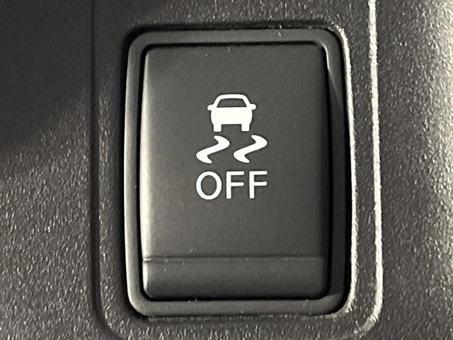 セレナ e-パワー ハイウェイスターV 禁煙車 セーフティパックB プロパイロット 衝突軽減 純正9型ナビ フリップダウンモニター 全周囲カメラ 両側電動ドア デジタルインナーミラー 電動パーキングブレーキ リアオートエアコン ETC(46枚目)