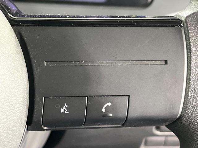 ノート Ｘ　禁煙車　衝突被害軽減装置　純正９型ディスプレイ　オートエアコン　電動パーキングブレーキ　ＬＥＤライト　オートライト　スマートキー　プッシュスタート　ステアリングスイッチ　シートリフター（25枚目）