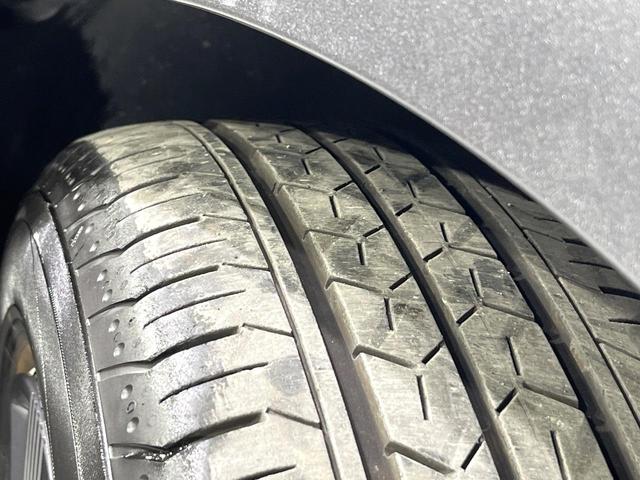 ノート Ｘ　禁煙車　衝突被害軽減装置　純正９型ディスプレイ　オートエアコン　電動パーキングブレーキ　ＬＥＤライト　オートライト　スマートキー　プッシュスタート　ステアリングスイッチ　シートリフター（30枚目）