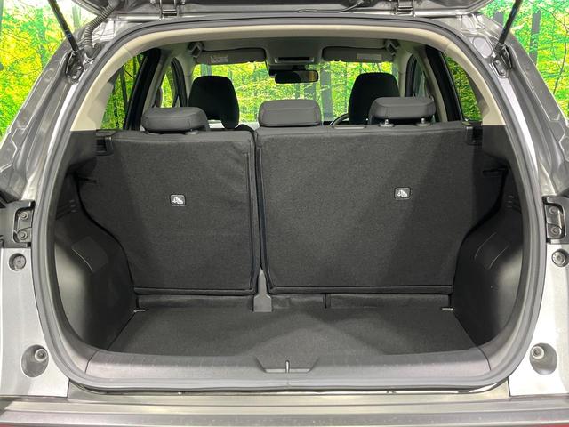 ノート Ｘ　禁煙車　衝突被害軽減装置　純正９型ディスプレイ　オートエアコン　電動パーキングブレーキ　ＬＥＤライト　オートライト　スマートキー　プッシュスタート　ステアリングスイッチ　シートリフター（42枚目）