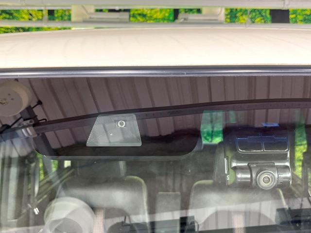 N-BOXカスタム G・Lターボホンダセンシング 禁煙車 衝突被害軽減装置 純正ナビ バックカメラ 両側電動スライド レーンアシスト LEDライト オートライト オートエアコン パドルシフト ステアリングスイッチ 純正15インチAW ETC(3枚目)