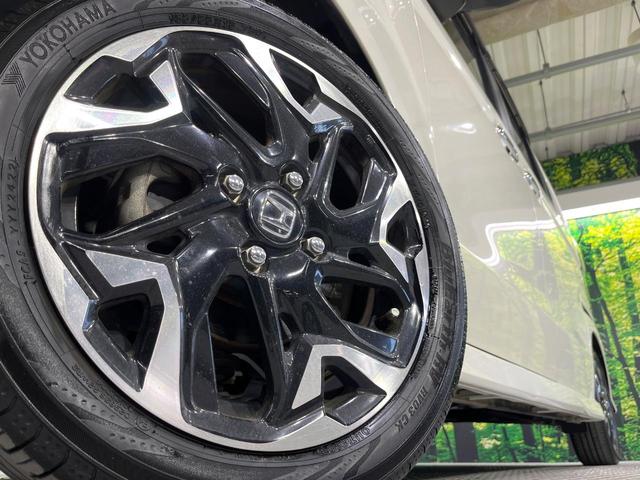 N-BOXカスタム G・Lターボホンダセンシング 禁煙車 衝突被害軽減装置 純正ナビ バックカメラ 両側電動スライド レーンアシスト LEDライト オートライト オートエアコン パドルシフト ステアリングスイッチ 純正15インチAW ETC(13枚目)