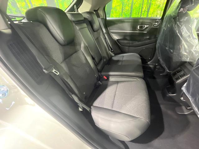 ヴェゼル e:HEV Z 登録済未使用車 純正9型ナビ マルチビューカメラ レーダークルーズ ブラインドスポットモニター パワーバックドア シートヒーター ETC ワイヤレス充電器 デュアルエアコン LEDヘッド&フォグ(10枚目)