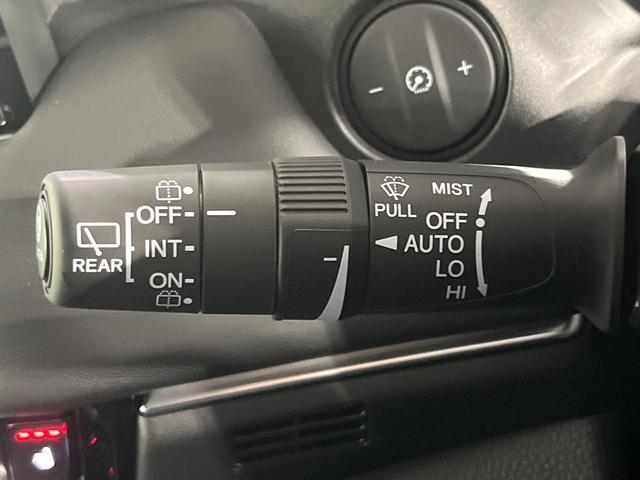 ヴェゼル e:HEV Z 登録済未使用車 純正9型ナビ マルチビューカメラ レーダークルーズ ブラインドスポットモニター パワーバックドア シートヒーター ETC ワイヤレス充電器 デュアルエアコン LEDヘッド&フォグ(34枚目)